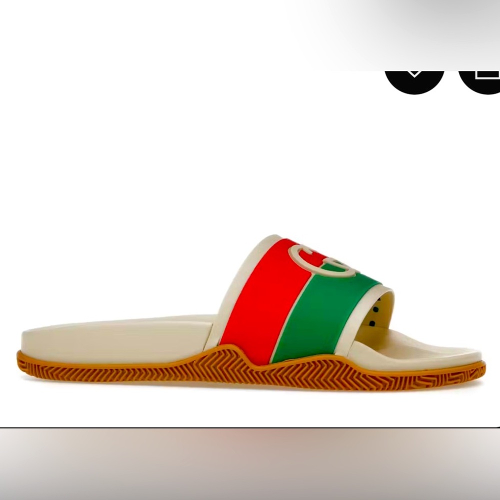 COPY - Gucci rubber GG interlock slides